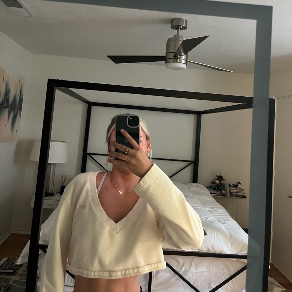 WORN TWICE cropped for love and lemons off-white cardigan